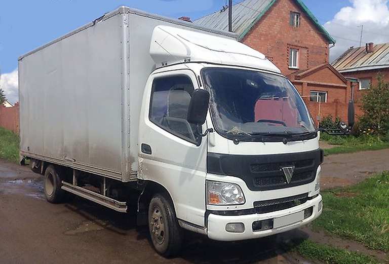 Заказ грузового автомобиля для доставки мебели : Диван из Якутска в Мирный