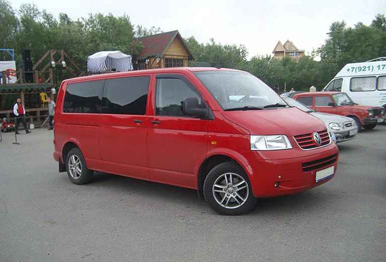 Заказать микроавтобус дешево из Великого Новгорода в Медведя